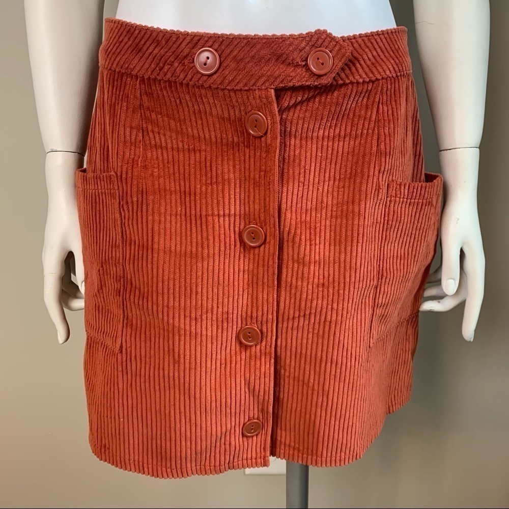 Charlotte Russe Corduroy Mini Skirt Rust Medium - Picture 4 of 12